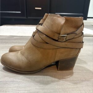 “No Parking” Taupe Ankle Booties, size 12